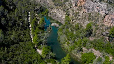 Spectaculars meanders of the River Cabriel, Spain. Stock Footage 282679390