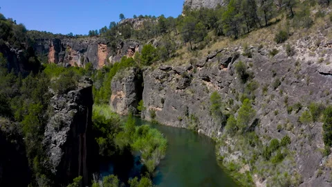 Spectaculars meanders of the River Cabriel, Spain. Stock Footage 282679659