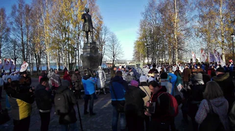 Spectators greeiting the torch flame during Sochi2014 Olympic torch relay in Stock Footage 33648871