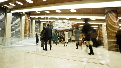 Spectators in hall before premiere. Timelapse 動画素材 72147761