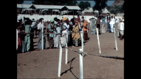 Spectators at Pushkar Fair Video stock 276293269