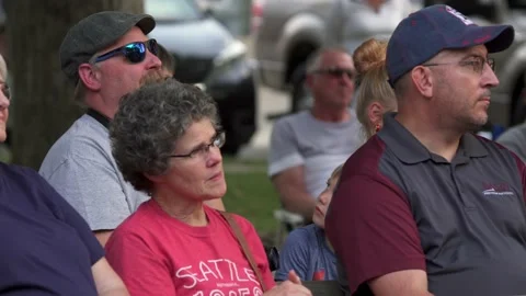 Spectators watching 911 ceremony. Stock-Footage 162764012