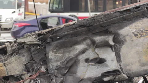 Spectaular car accident in city intersection with police and fire on scene 스톡 동영상 146102053