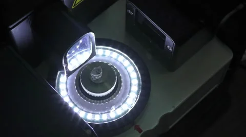 A spectrograph for scanning raw diamond Видео 60397935