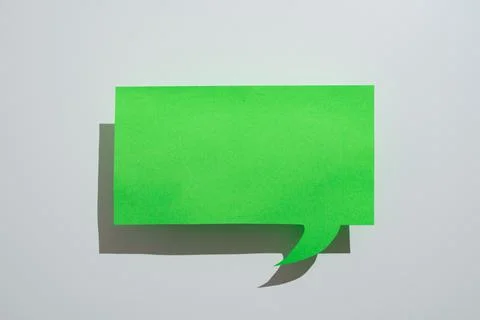 Speech Bubble On Floor With Important Information Written In. Dialogue Balloon Foto stock