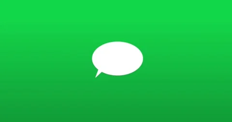Speech bubble icon animation on a black background. Animated three dots typing i Видео 334433401