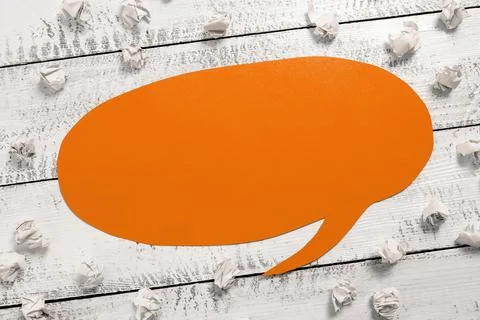 Speech Bubble With Important Informations Placed In Front Of Net. Dialogue Foto stock