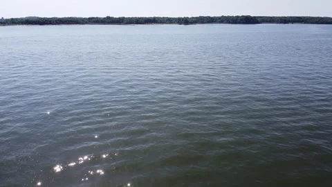 Speed Boat Flyover Stockbeeldmateriaal 241518416