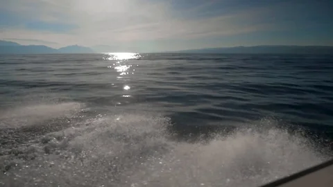 Speed boat split Stock Footage 102471708