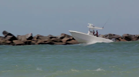 Speedboat 動画素材 35337838