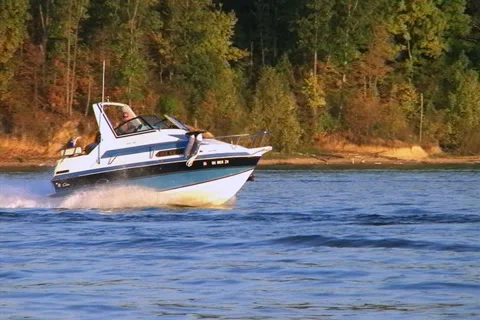 Speedboat on Lake 動画素材 2750372