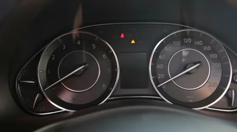 Speedometer's self-test routine Vídeos de archivo 35572030