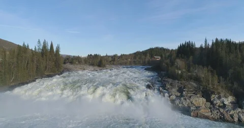 Speedy river gushing through the green forest 스톡 동영상 85964293