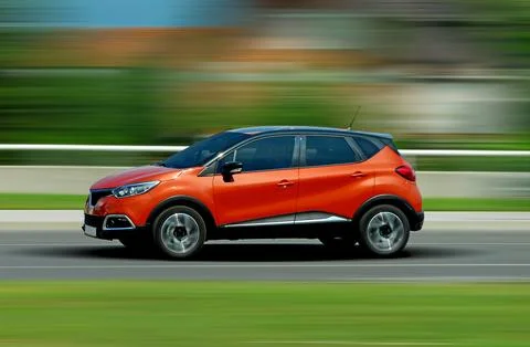 Speedy SUV Stockfoto's