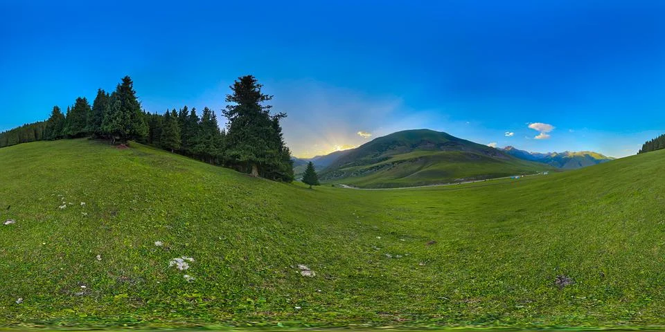 Spherical 360 Degree Equirectangular Panorama of Majestic Sunset in Kyrgyz Stock-Fotos