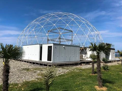 Spherical round abstract construction construction metal white of triangles o 스톡 사진