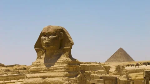 Sphinx of Giza and the pyramid 스톡 동영상 244713650