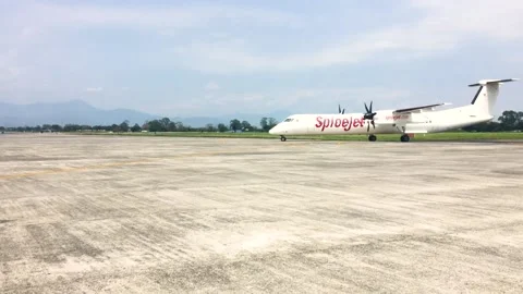 Spicejet Plane Stock Footage 151140724