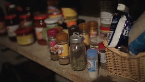 Spices in the Basement 動画素材 99450059