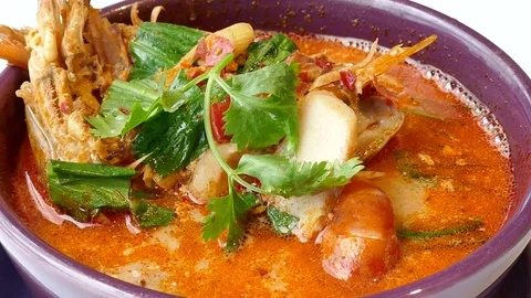 Spicy prawns soup Stock Footage 77169989