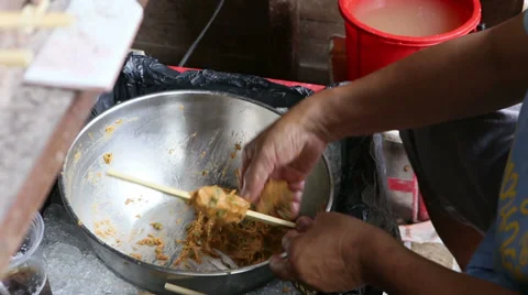 Spicy Thai Speciality Kebabs 스톡 동영상 30347960