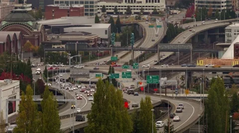 Spider highway traffic Stock-Footage 42990004