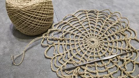 Spider web crochet pattern for napkins and tablecloths. Handmade. Cotton Foto stock