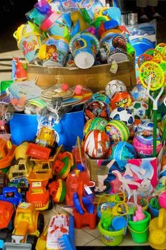  Spielsachen, gesehen in Jandia im Sueden von Fuerteventura am 11.01.2009.... Stock Photos