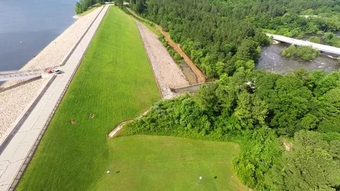 Spillway right 库存影片 76196940