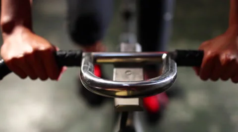 Spin pedaling (exercise bike) Video stock 63007909