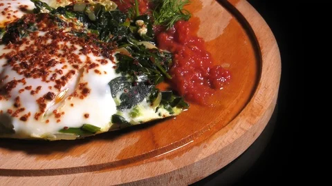 Spinach with Eggs 4 Video stock 104901494