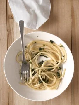 Spinach spaghetti pasta Stock Photos