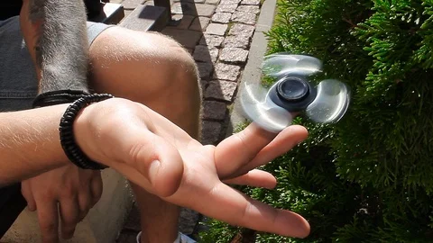 SPINER4 Stock Footage 78685717