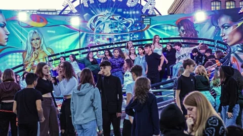 Spinning amusement park ride Tagada Video stock 220136751