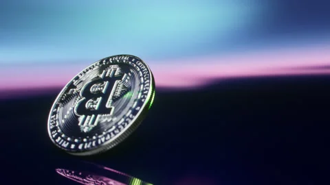 Spinning bitcoin falling like top, crypto motion background 4K Stock-Footage 328715531