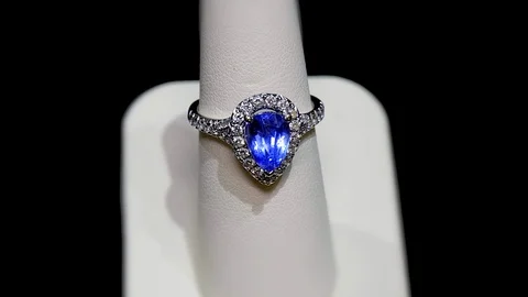 Spinning Blue Diamond Ring Video stock 104715775