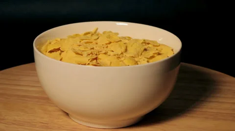 Spinning cornflakes Video stock 33647224