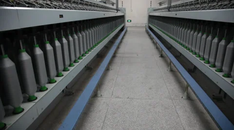 Spinning  machine collect cotton threads Stock Footage 32402210