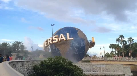 Spinning Universal Logo at Universal Studios, Orlando Florida 스톡 동영상 53304046