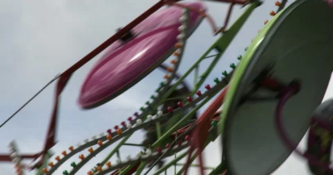 Spinning wheel at amusement park Stock Footage 41611038
