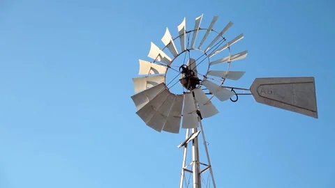 Spinning windmill, water pump. Cyprus 库存影片 170431357