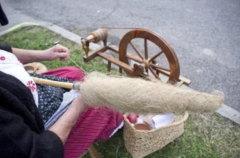 Spinning yarn Stock Photos