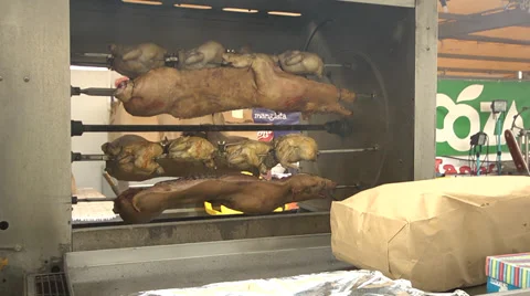 Spit-roasted pork 스톡 동영상 34550043
