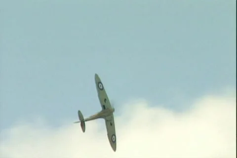 Spitfire Mk2A P7350 fighter. Rare air footage of 360° role Stock Footage 11545628