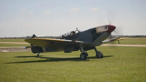 A Spitfire preparing for takeoff Stock Footage 115058232