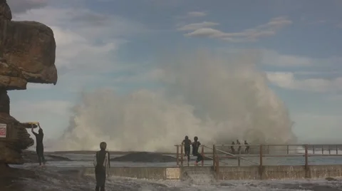 Splash 13 스톡 동영상 3880047