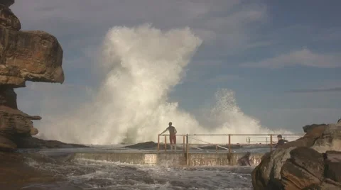 Splash 5 스톡 동영상 3880137