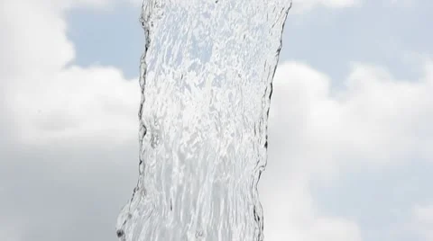 Splash of blue water Video stock 7730885