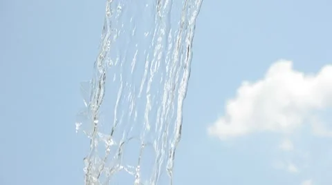 Splash of blue water .slow motion. Video stock 8520059