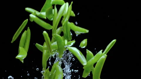 Splash up sugarsnaps 1 Stock Footage 169224987